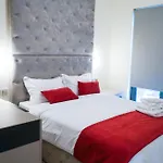 Samalia 3*